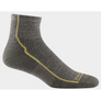 Darn Tough Men's Hiker Quarter Midweight Hiking Sock (1959)