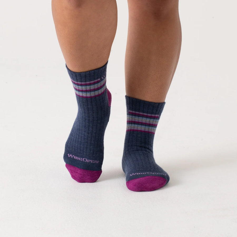 Wide Open Women's Multi Striped Micro Crew Wide Width Socks (9502)
