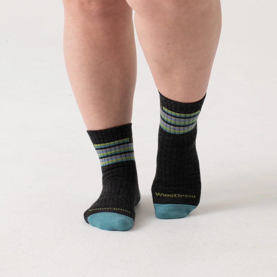 Wide Open Women's Multi Striped Micro Crew Wide Width Socks (9502)
