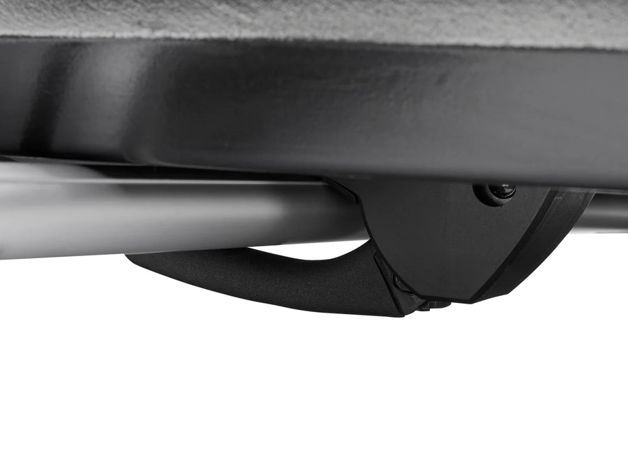Yakima Skybox 18 Carbonite 18 SQ.FT